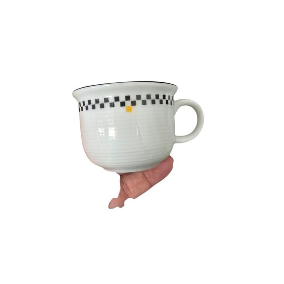 Thomas Germany Speedway 2 cups & 2 Saucers Black & Yellow Checkered Band Design - Picture 2 of 7